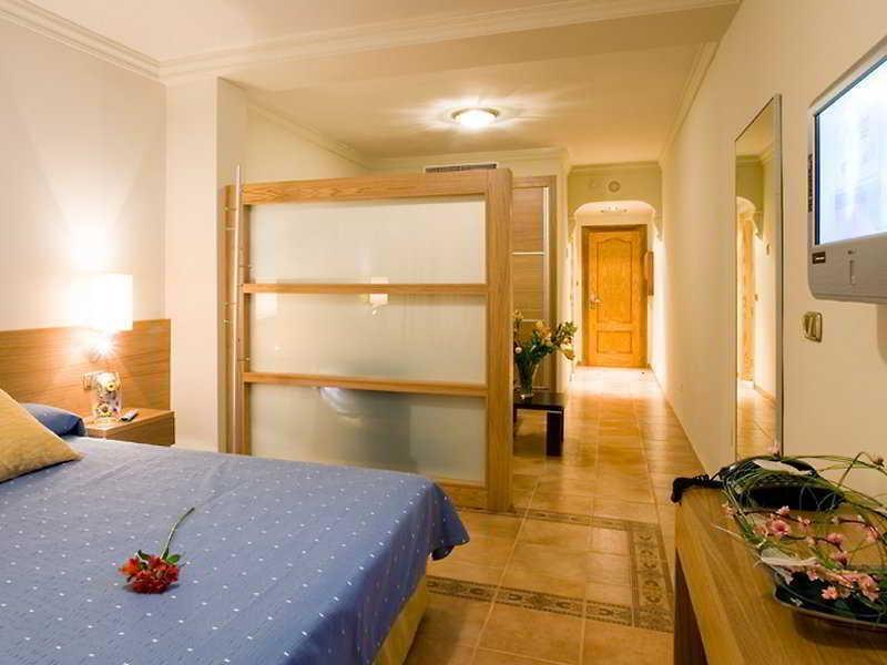 Avent Verahotel Ngoại thất bức ảnh