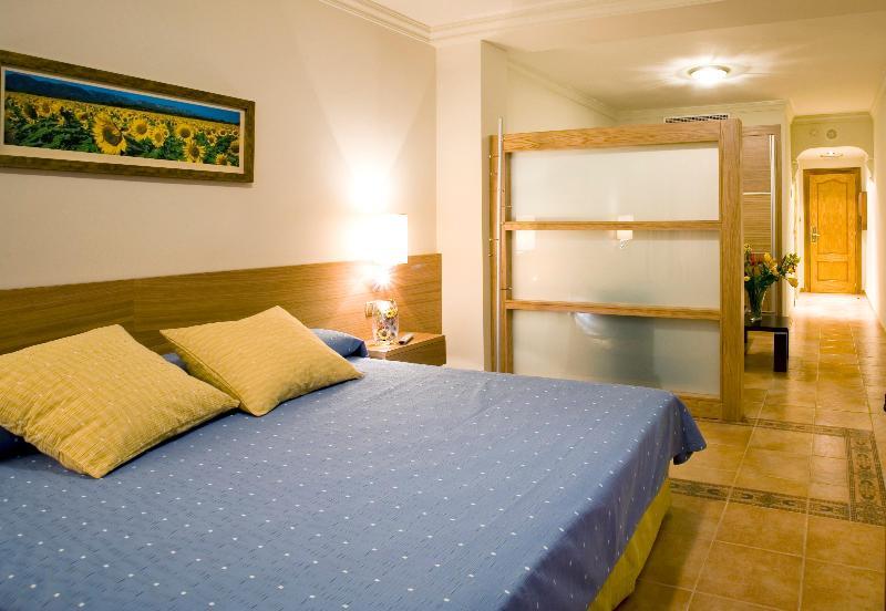 Avent Verahotel Ngoại thất bức ảnh