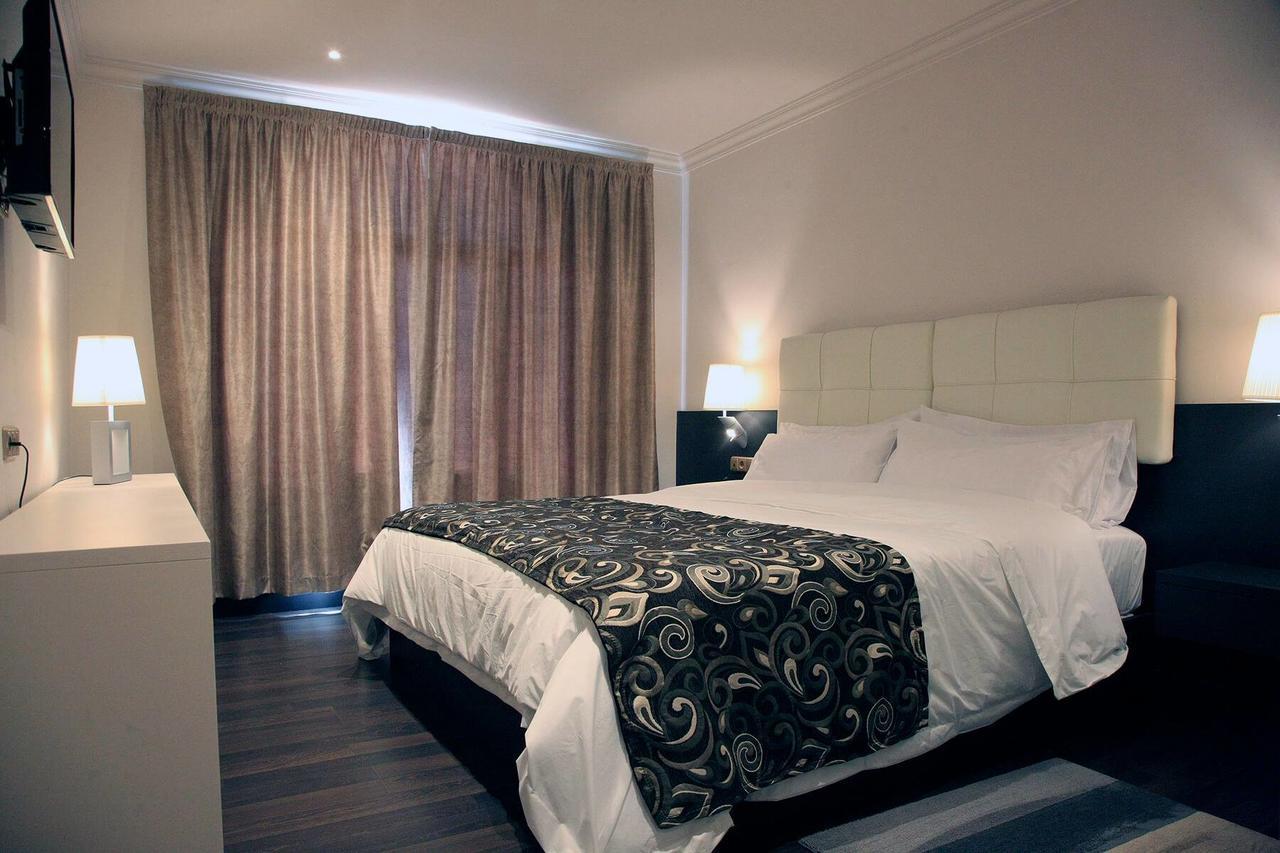 Avent Verahotel Ngoại thất bức ảnh
