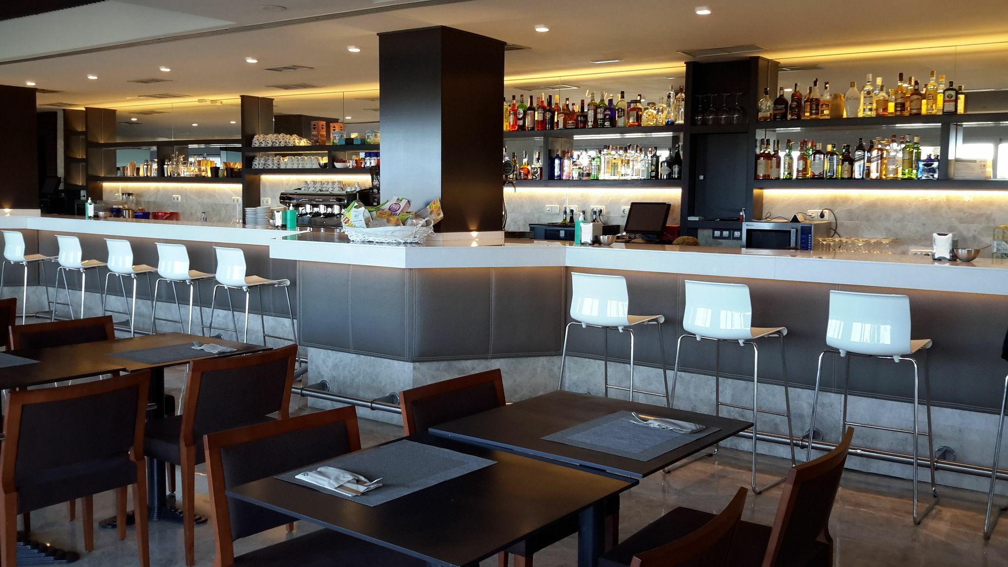 Avent Verahotel Ngoại thất bức ảnh